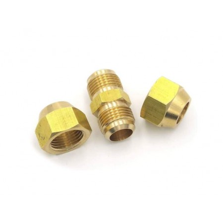 Двойна връзка 1/2", месинг, комплект с гайки